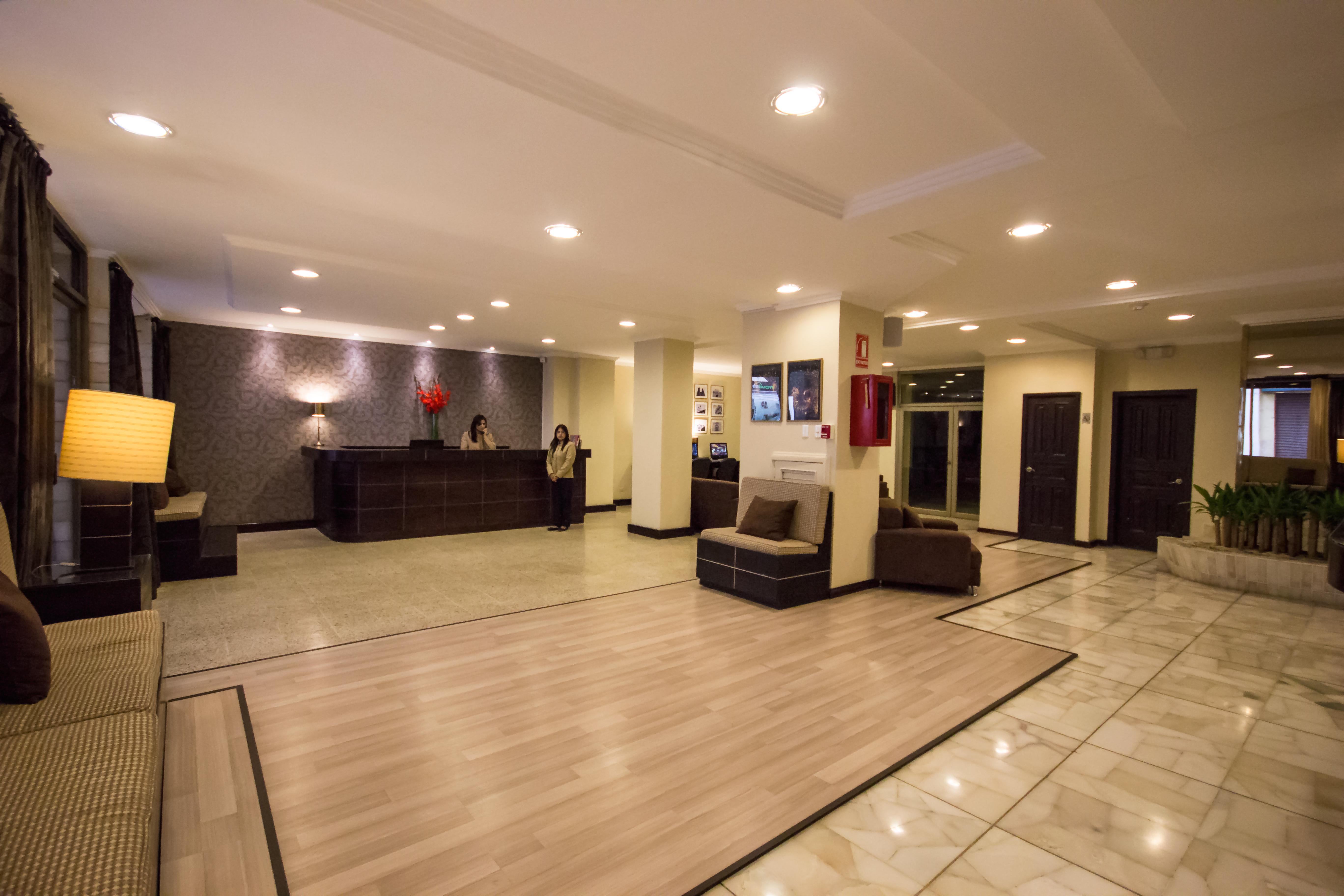 Hotel Presidente Cuenca Dış mekan fotoğraf
