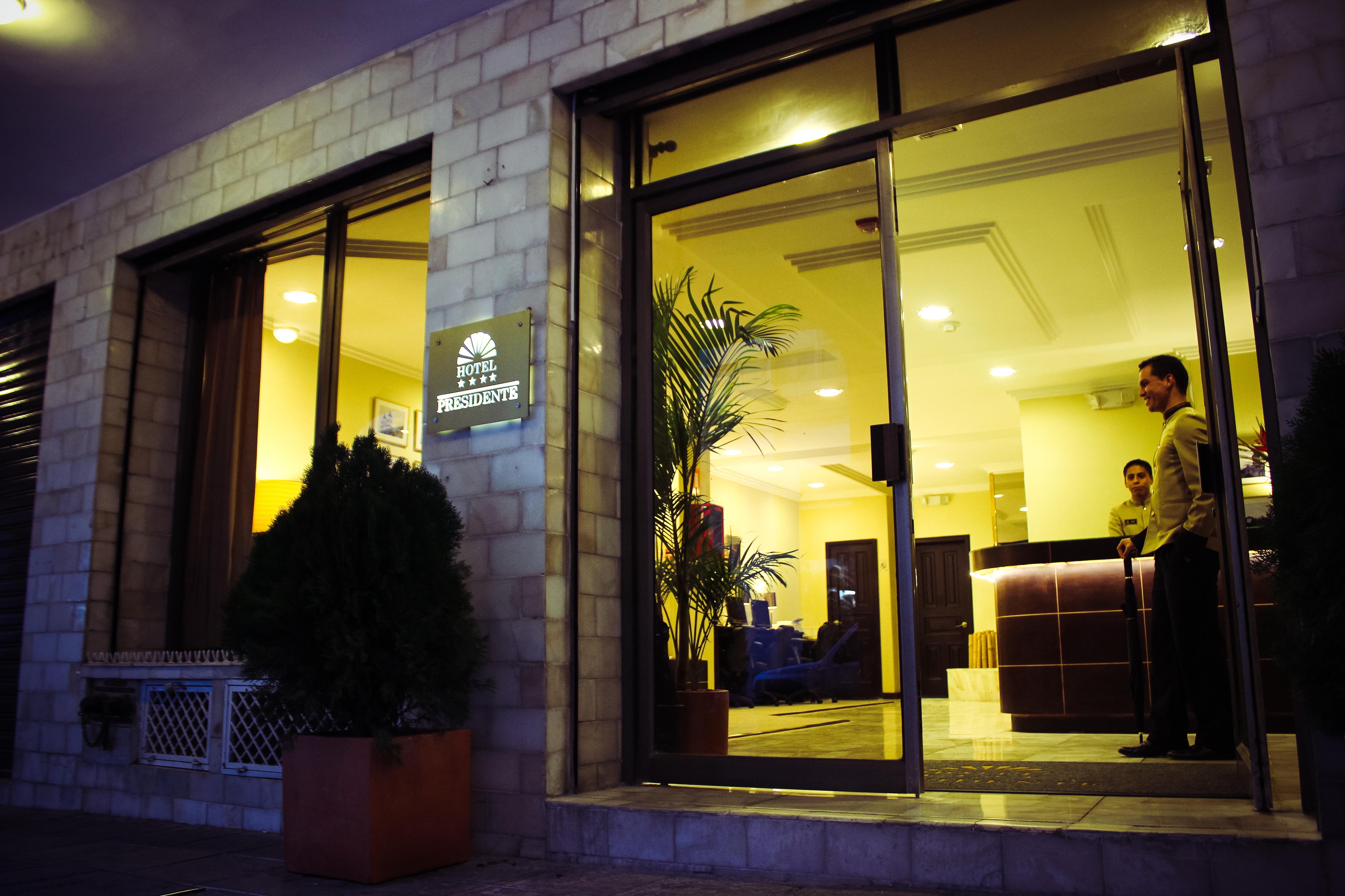 Hotel Presidente Cuenca Dış mekan fotoğraf