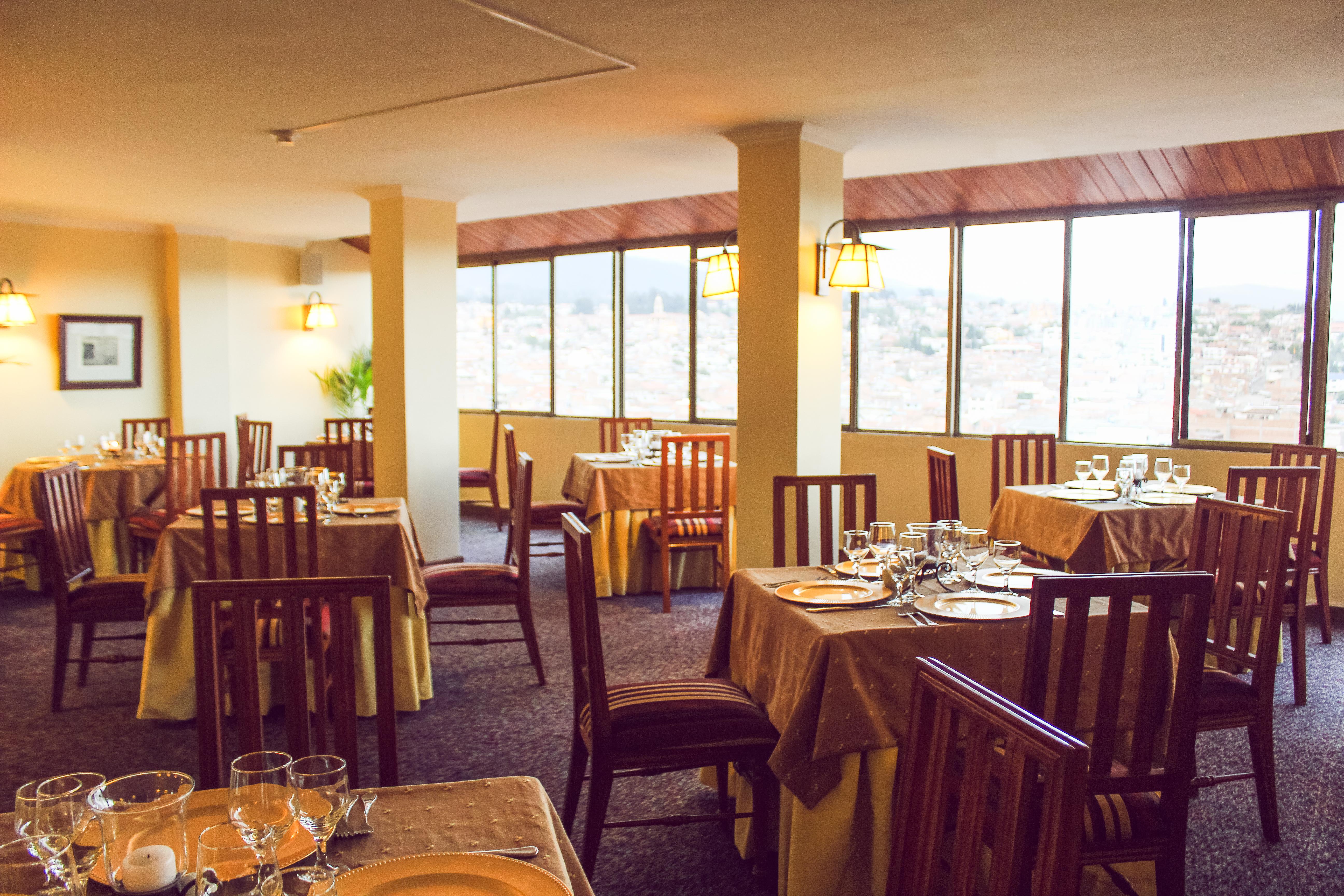 Hotel Presidente Cuenca Dış mekan fotoğraf