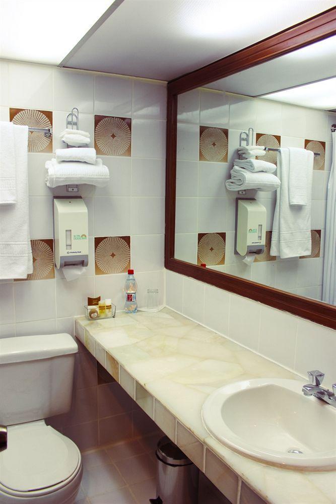Hotel Presidente Cuenca Dış mekan fotoğraf