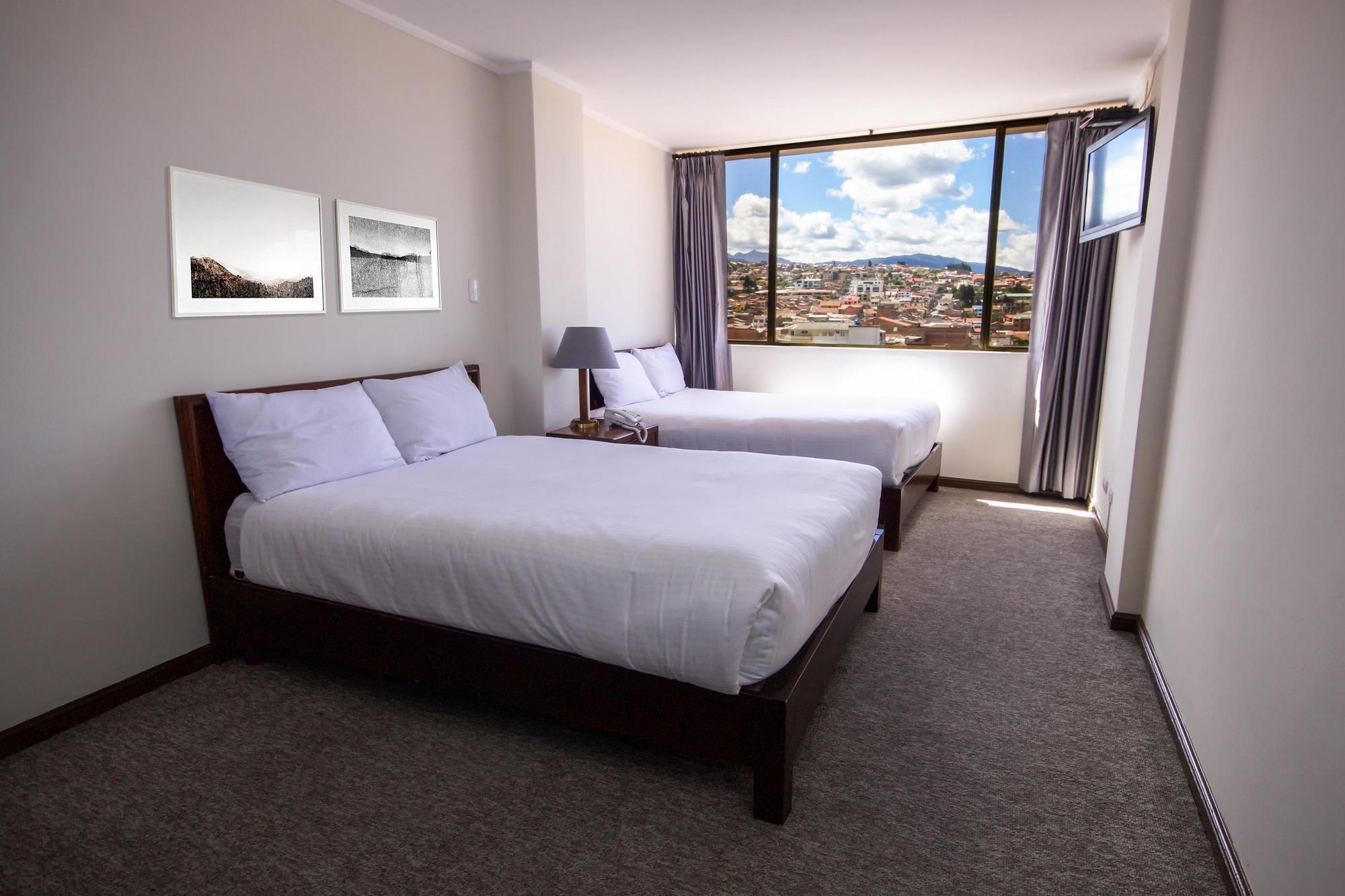 Hotel Presidente Cuenca Dış mekan fotoğraf
