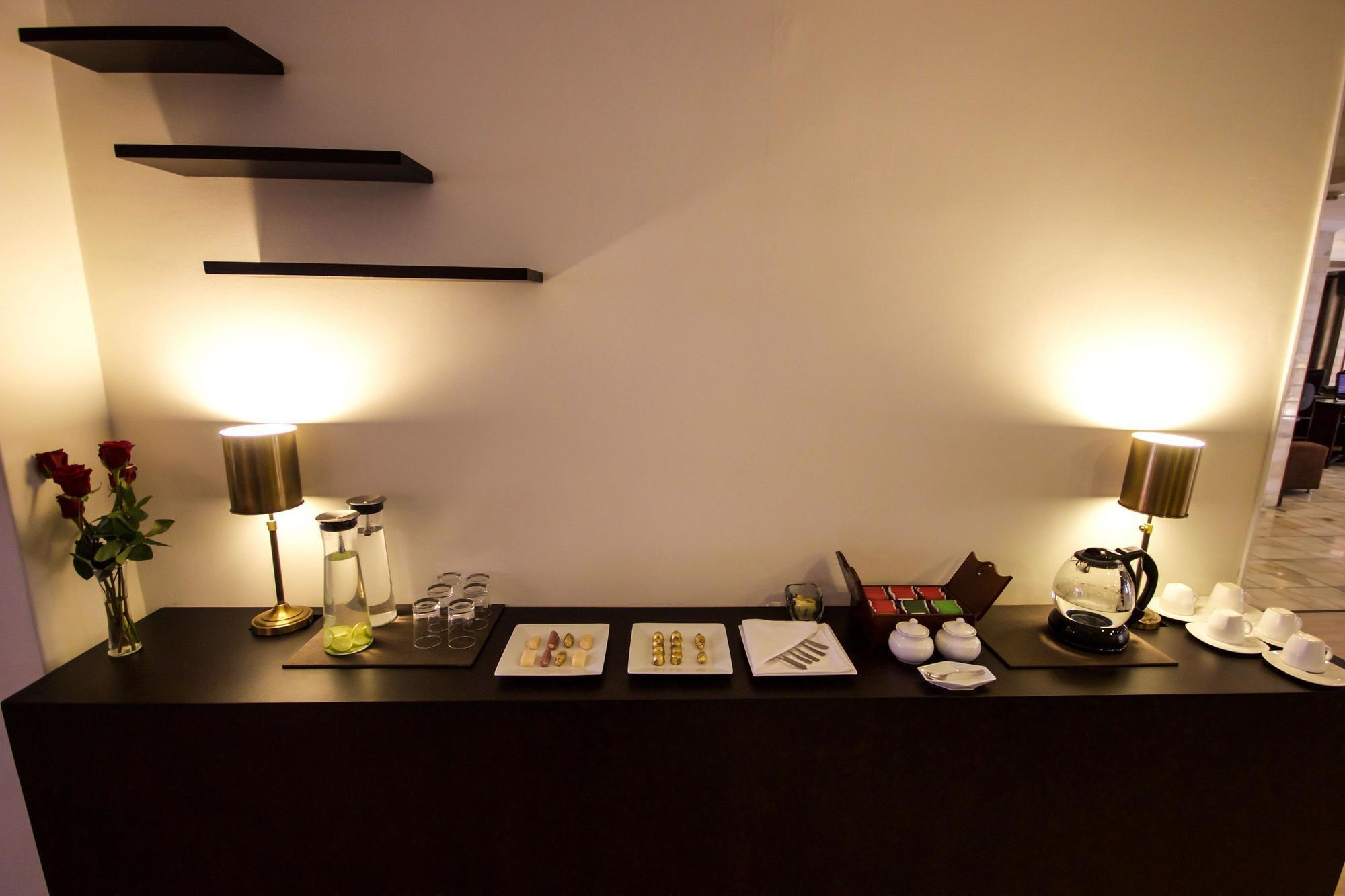 Hotel Presidente Cuenca Dış mekan fotoğraf