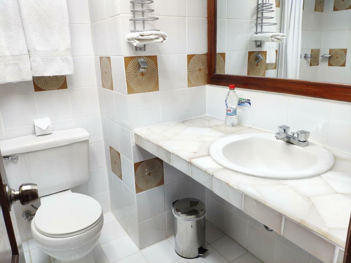 Hotel Presidente Cuenca Dış mekan fotoğraf